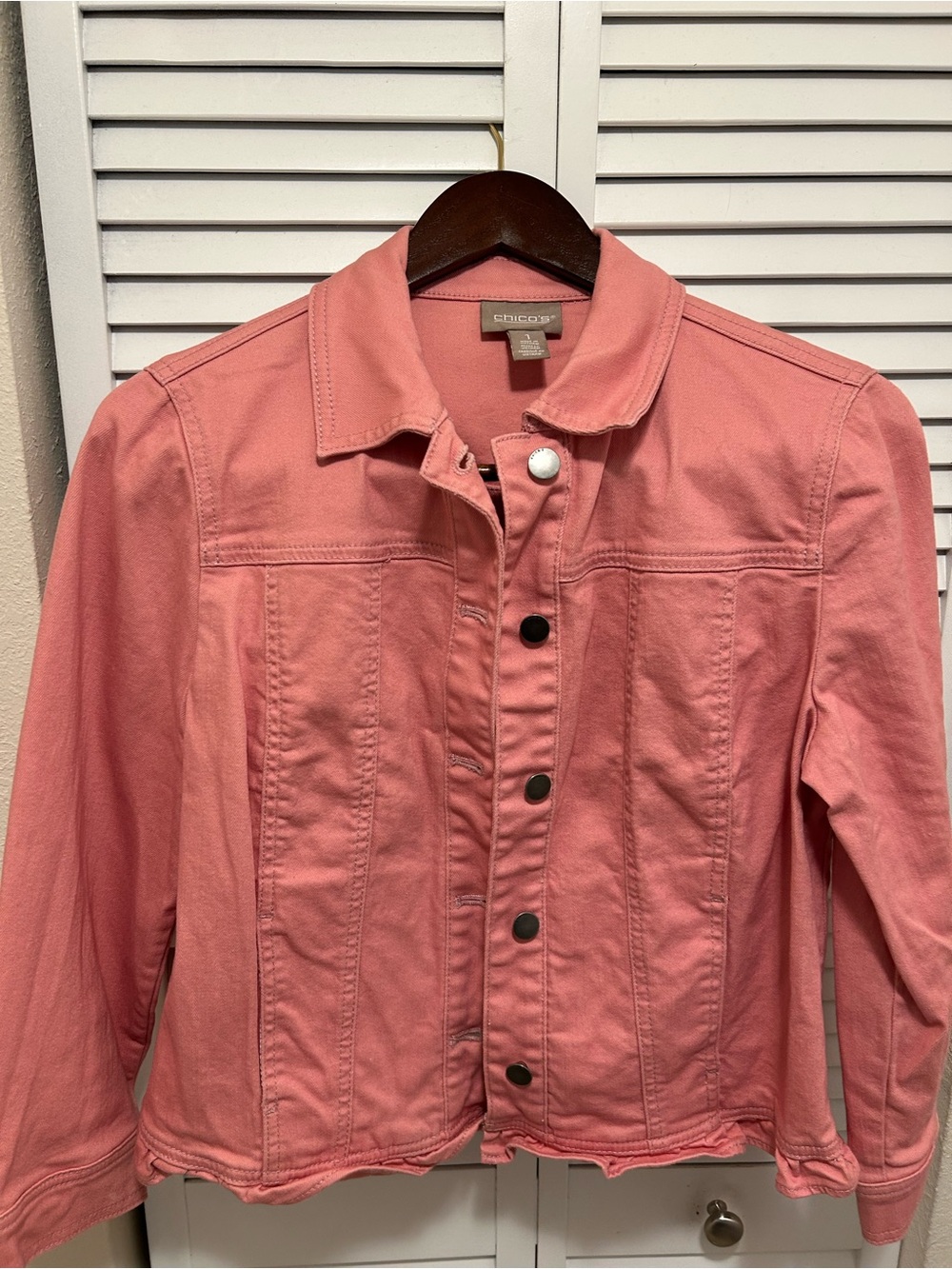Chico's Coral Pink Denim Jacket - Women's Button-Front Crop
